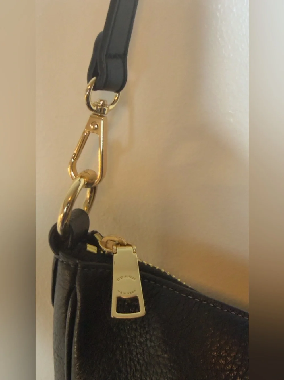 Coach Black Pebble Leather Laurel Hobo Tabby Messenger Bag Gold CU930